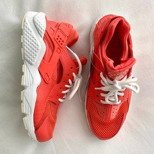Women's Nike Air Huarache, New